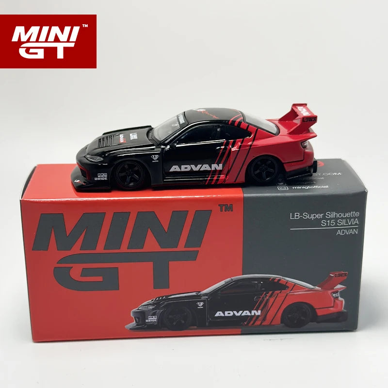 MINIGT 1:64 LB-Super Silhouette S15 SILVIA ADVAN RHD alloy model 649