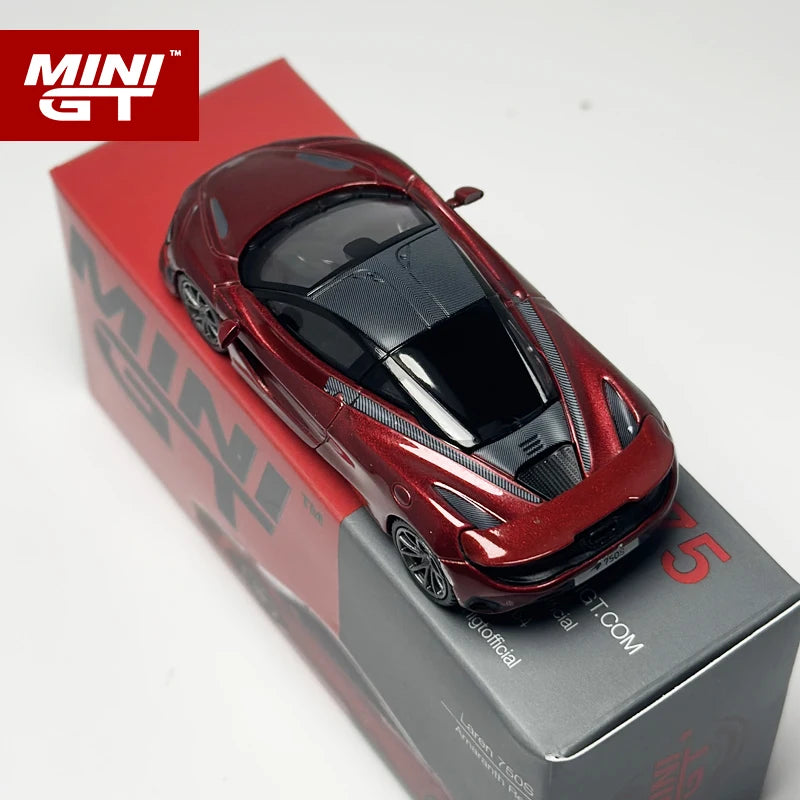 MINIGT 1:64 Amaranth Red 750S alloy car model 775